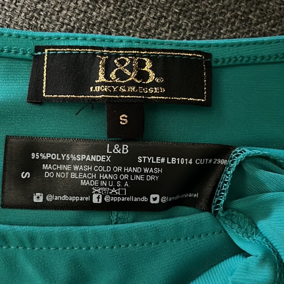 L&B Turquoise Spandex Top, Never Worn - Picture 3 of 3